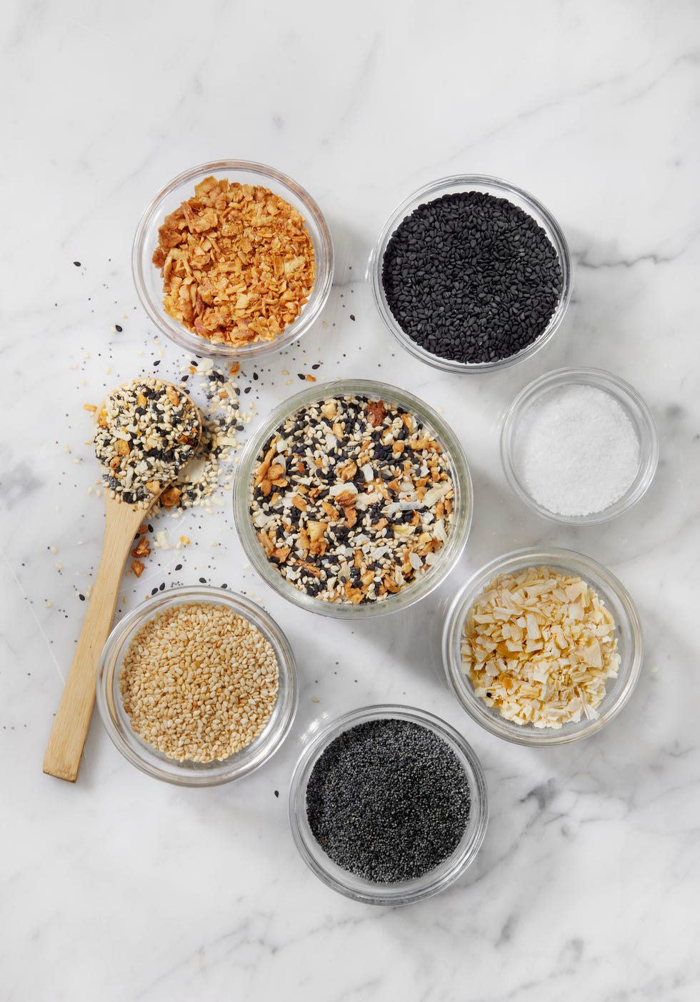making everything bagel seasoning