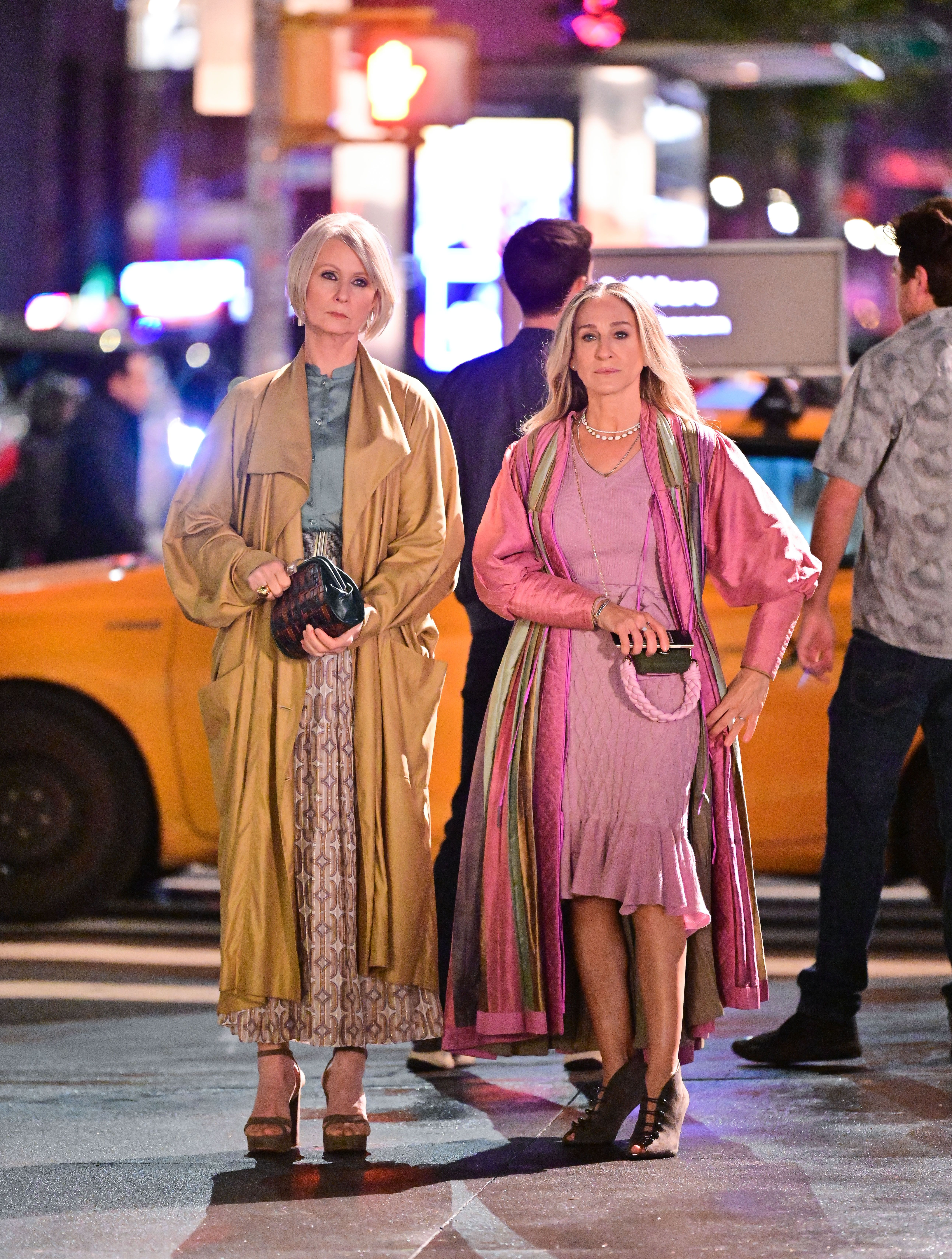 And Just Like That': See the Season 2 Fashion of Carrie, Miranda