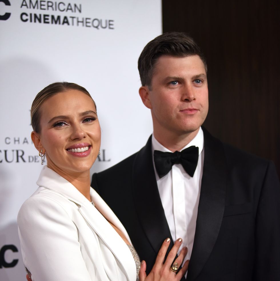 beverly hills, california november 18 scarlett johansson and colin jost attend the 35th annual cinematheque awards honoring scarlett johansson at the beverly hilton on november 18, 2021 in beverly hills, california photo by araya dohenywireimage