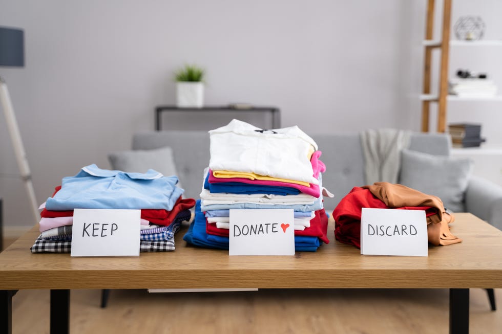 declutter clothes wardrobe keep and donate fashion
