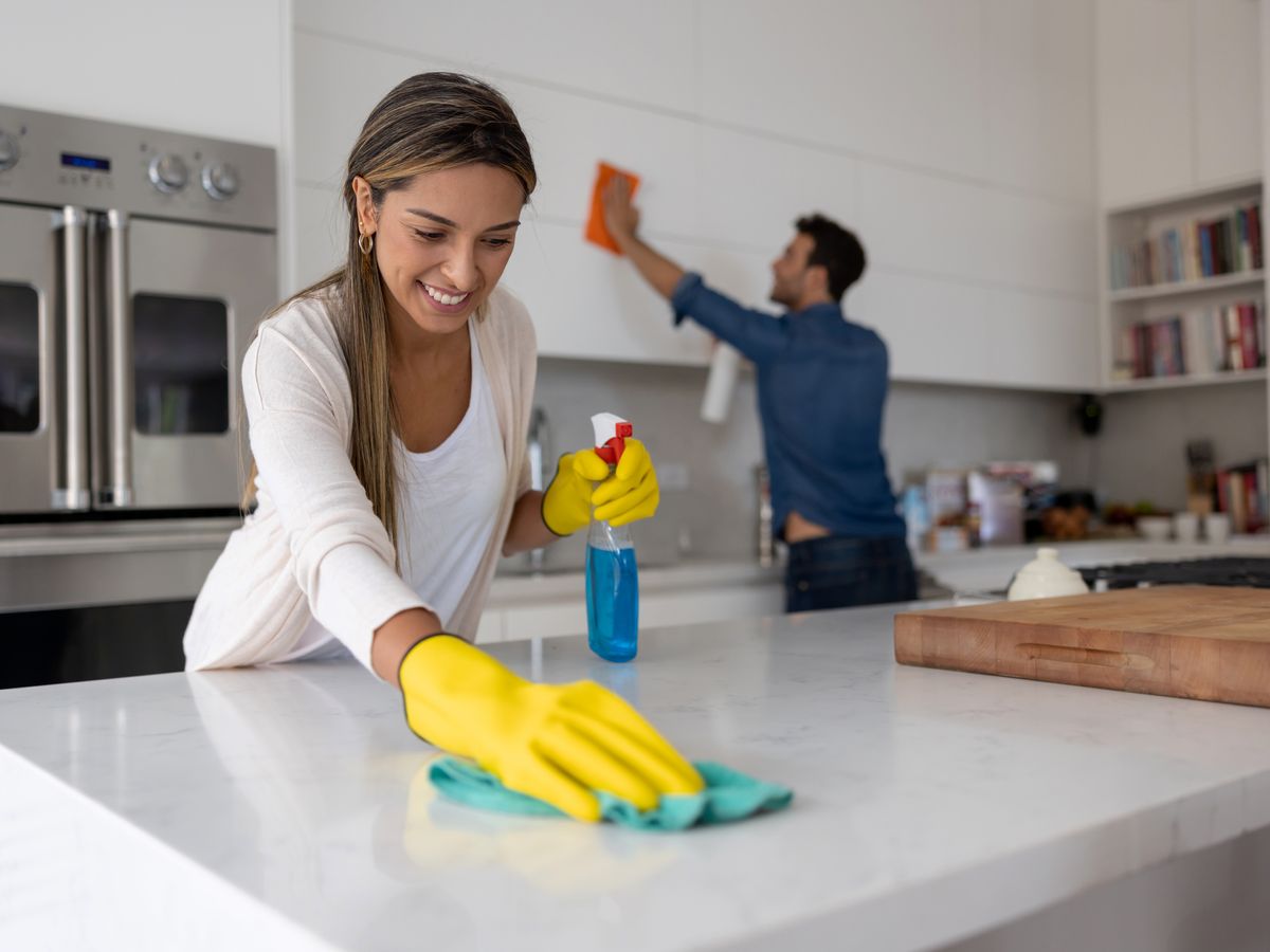 Limpia tu casa con productos naturales