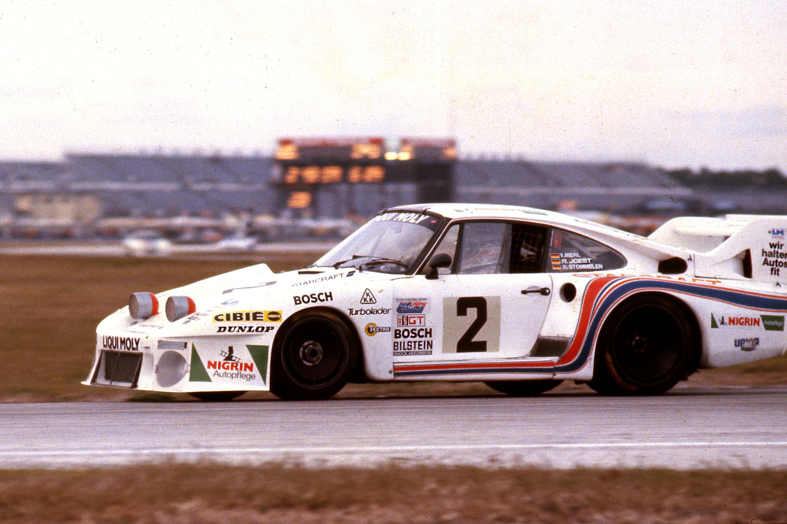 Porsche 935 (1977-1984)