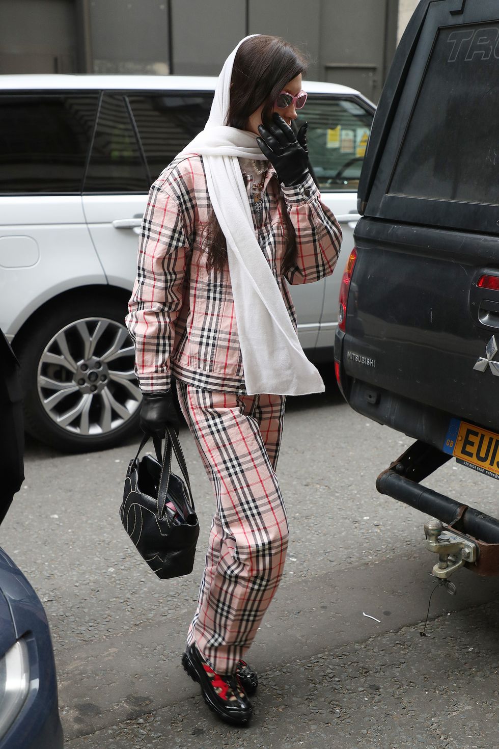 Instagram: Bella Hadid Wears Burberry Monogram Fleece Jacket - HADIDSCLOSET