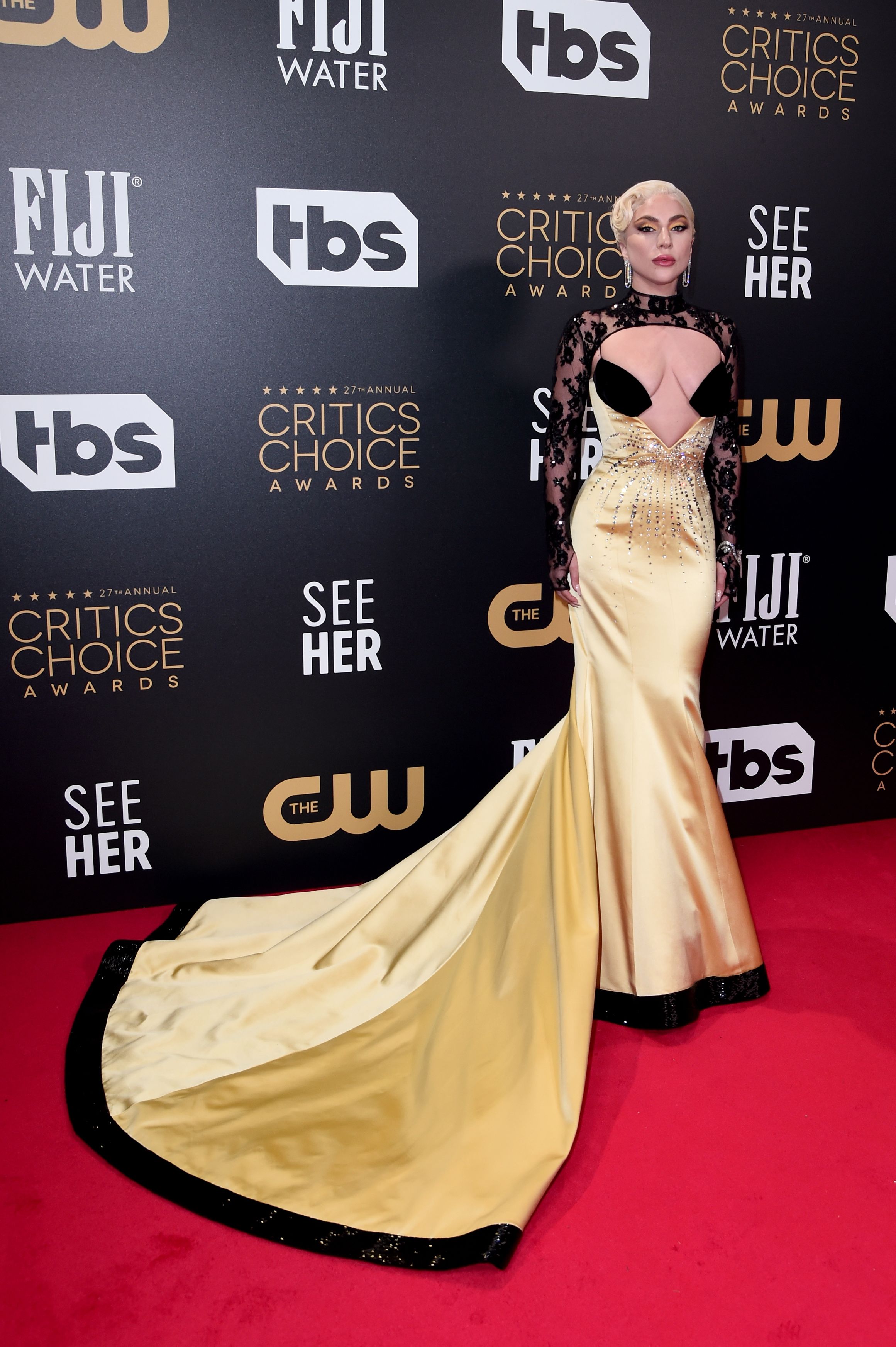 Critics' Choice Awards 2022: All the red carpet looks
