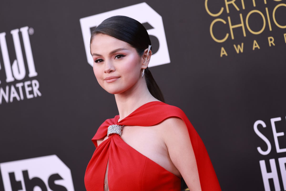 Selena Gomez Developing Comedy Series Based on 