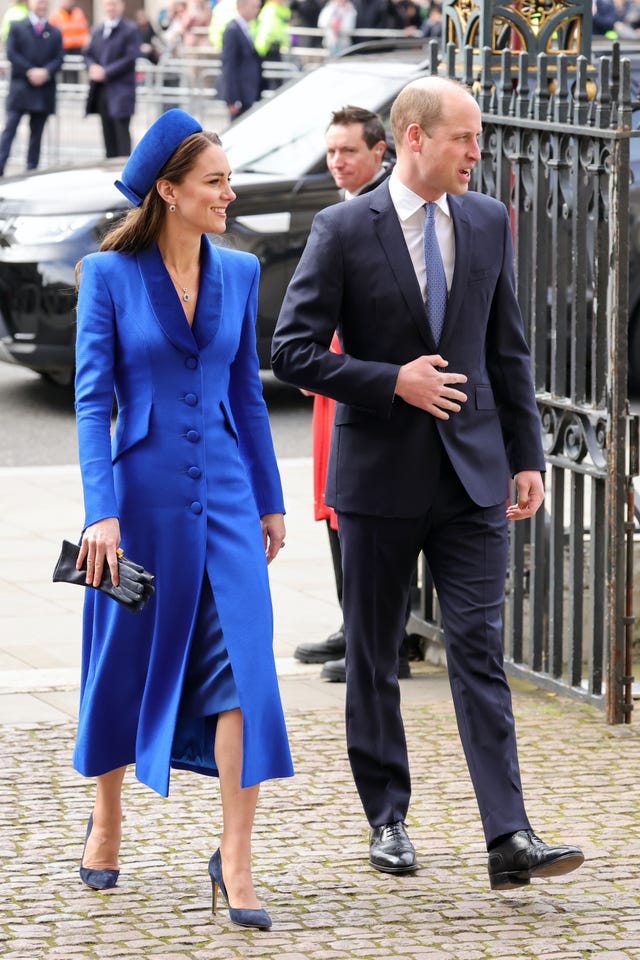 Duchess Kate Wore Royal Blue for Commonwealth Service