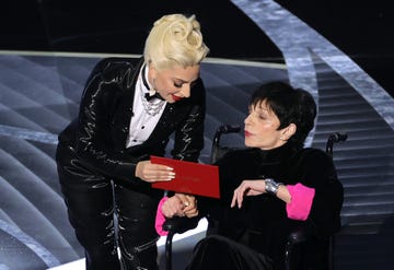 lady gaga liza minnelli empowering oscars moment