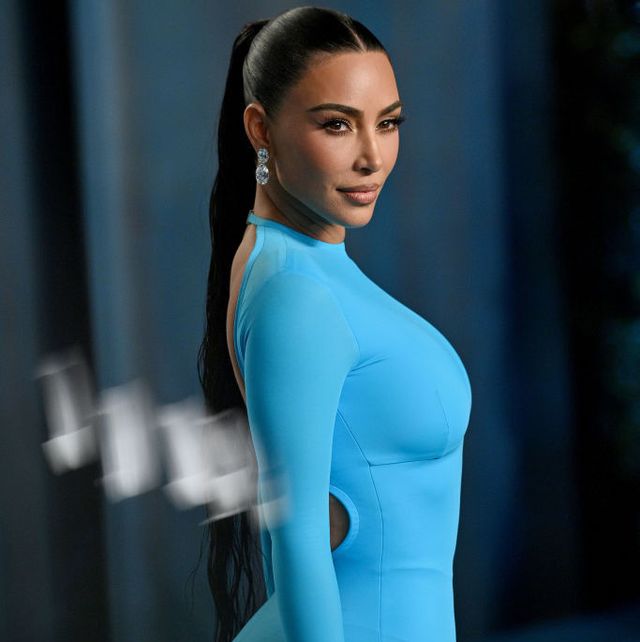 beverly hills, california   march 27 kim kardashian attends the 2022 vanity fair oscar party hosted by radhika jones at wallis annenberg center for the performing arts on march 27, 2022 in beverly hills, california photo by lionel hahngetty images