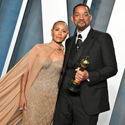 beverly hills, california march 27 jada pinkett smith and will smith attend the 2022 vanity fair oscar party hosted by radhika jones at wallis annenberg center for the performing arts on march 27, 2022 in beverly hills, california photo by axellebauer griffinfilmmagic