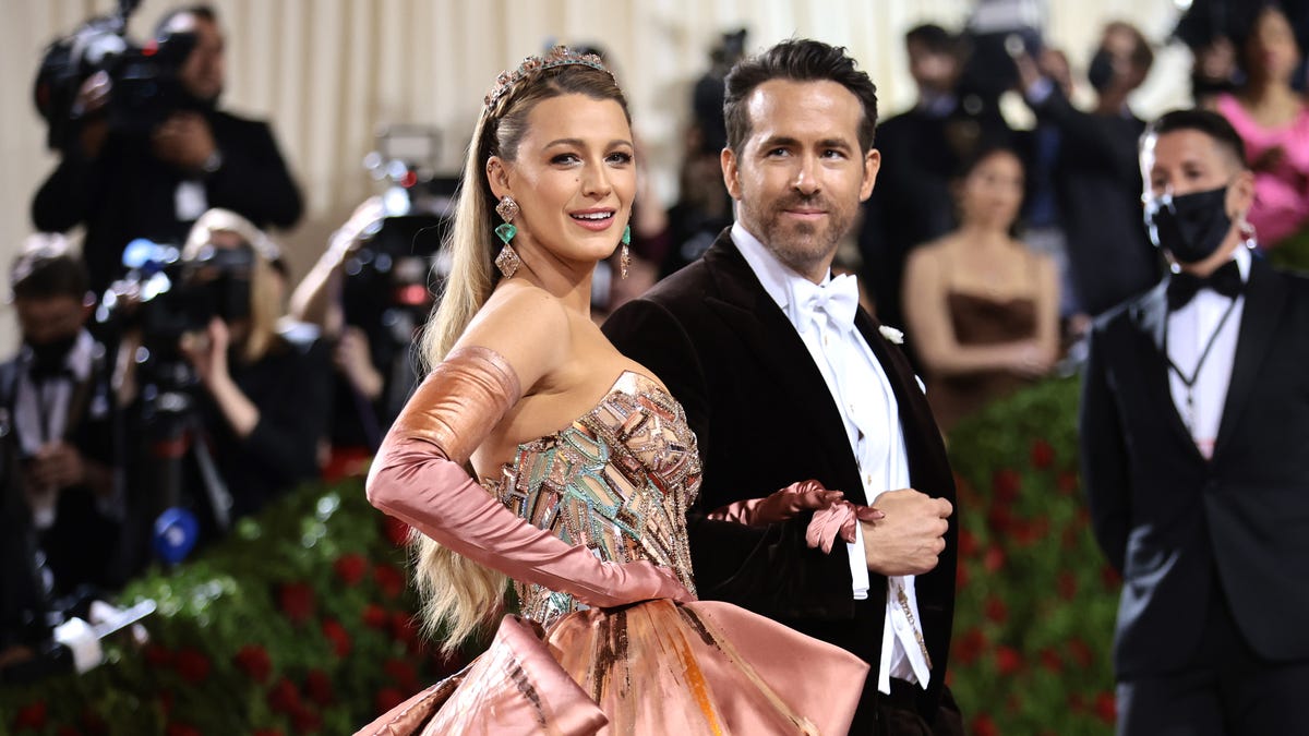 preview for Blake Lively’s Style Is Seriously Impressive