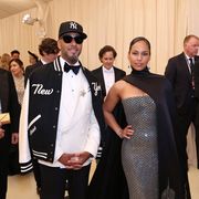 new york, new york   may 02 exclusive coverage swizz beatz and alicia keys arrive at the 2022 met gala celebrating in america an anthology of fashion at the metropolitan museum of art on may 02, 2022 in new york city photo by arturo holmesmg22getty images for the met museumvogue