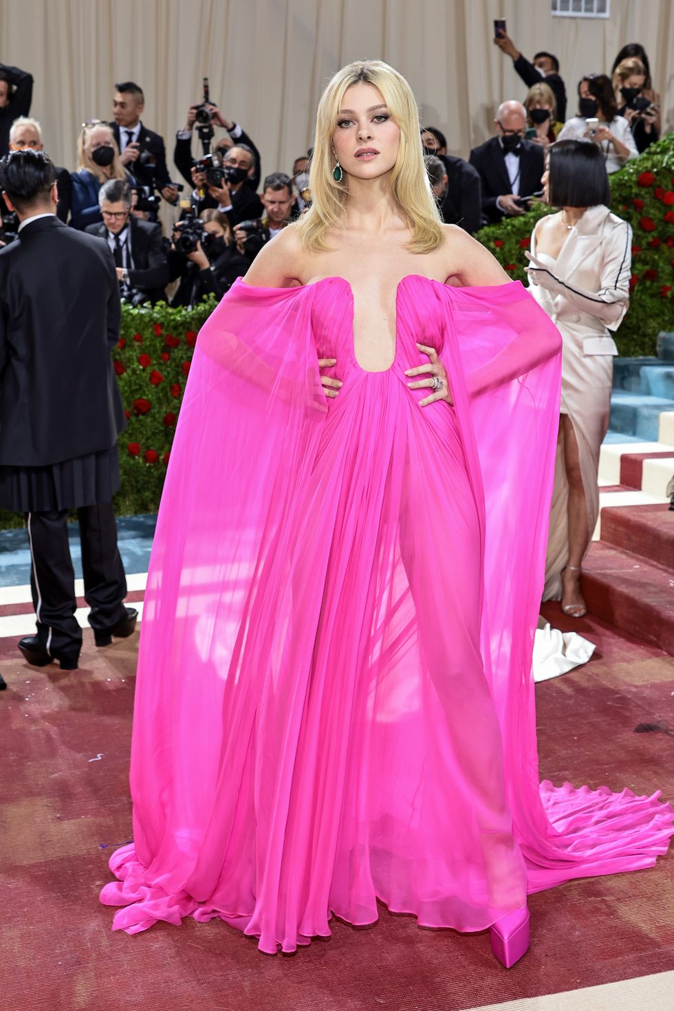 new york, new york   may 02 nicola peltz attends the 2022 met gala celebrating in america an anthology of fashion at the metropolitan museum of art on may 02, 2022 in new york city photo by jamie mccarthygetty images