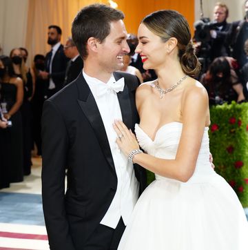 new york, new york may 02 l r evan spiegel and miranda kerr attend the 2022 met gala celebrating in america an anthology of fashion at the metropolitan museum of art on may 02, 2022 in new york city photo by jeff kravitzfilmmagic