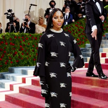 new york, new york   may 02 naomi campbell attends the 2022 met gala celebrating in america an anthology of fashion at the metropolitan museum of art on may 02, 2022 in new york city photo by jeff kravitzfilmmagic