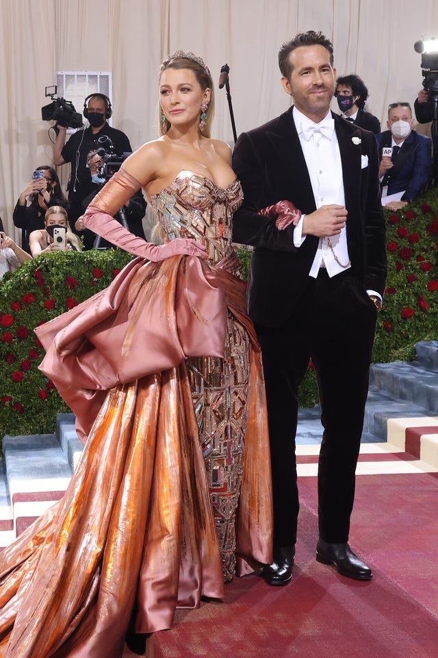 Watch: Blake Lively's 2022 Met Gala Dress Unfurls Into a New Look