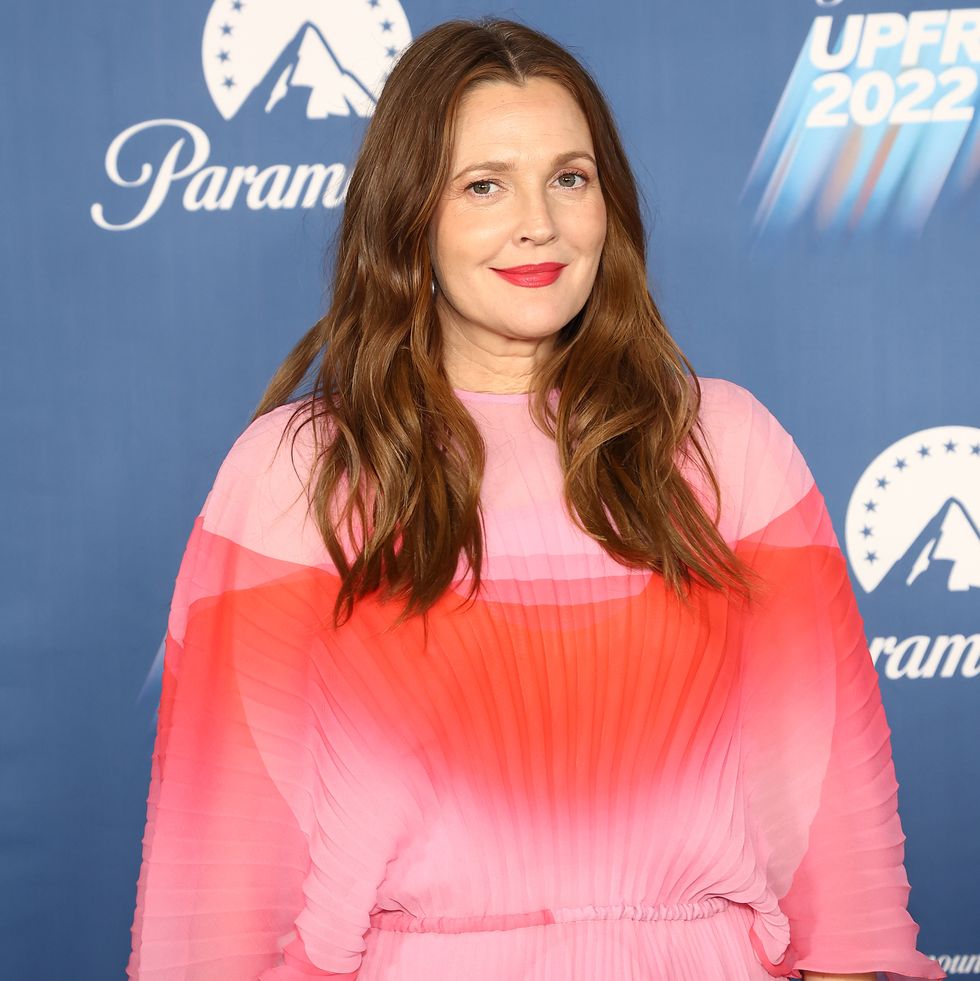 new york, new york may 18 drew barrymore attends the 2022 paramount upfront at 666 madison avenue on may 18, 2022 in new york city photo by arturo holmeswireimage