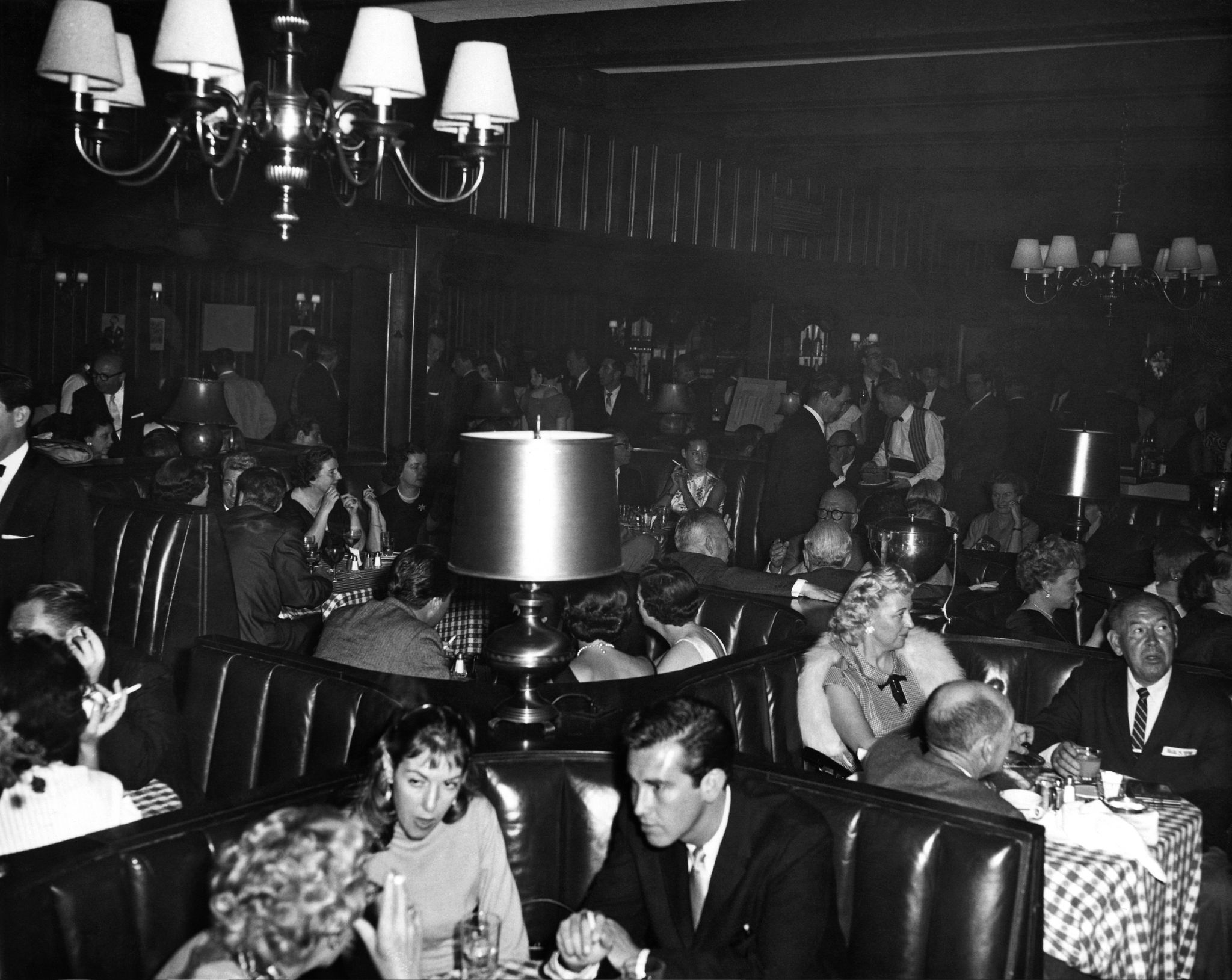 dinner time at chasen's restaurant on beverly blvd in west hollywood hollywood, california c 1960photo by underwood archivesgetty images