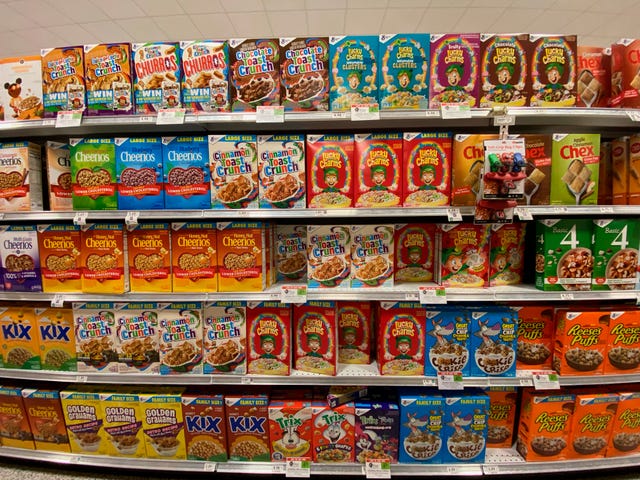 family sized general mills and quaker cereal aisle in publix, grocery store, florida. (photo by: lindsey nicholson/ucg/universal images group via getty images)