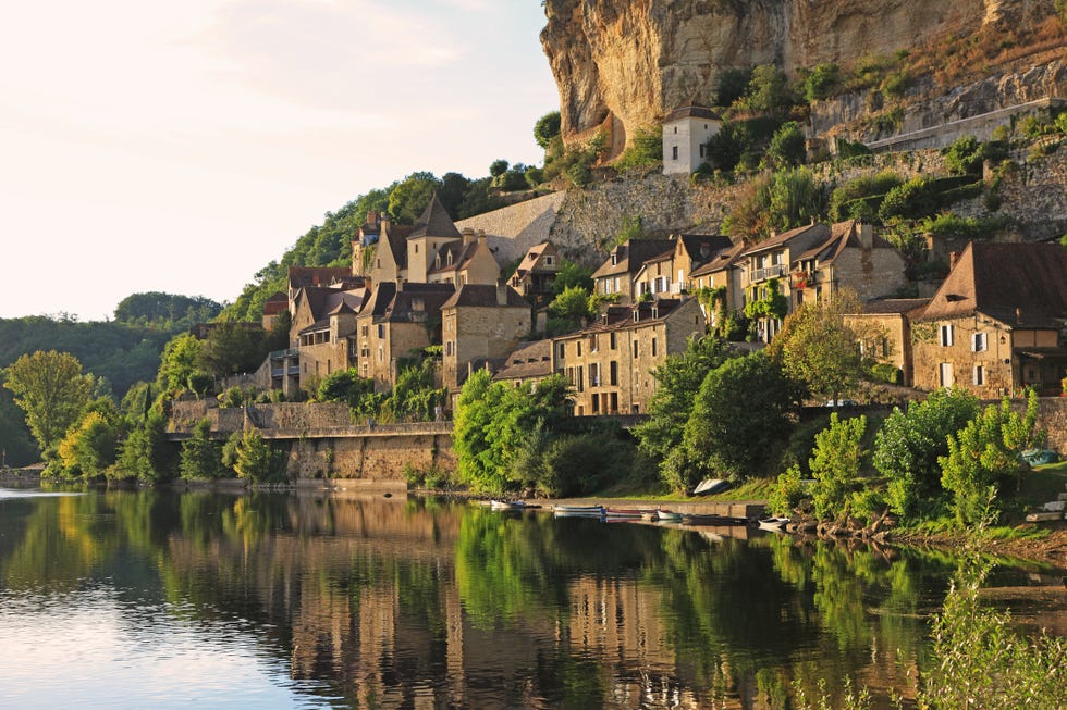 france, dordogne, beynac et cazenac in dordogne valley