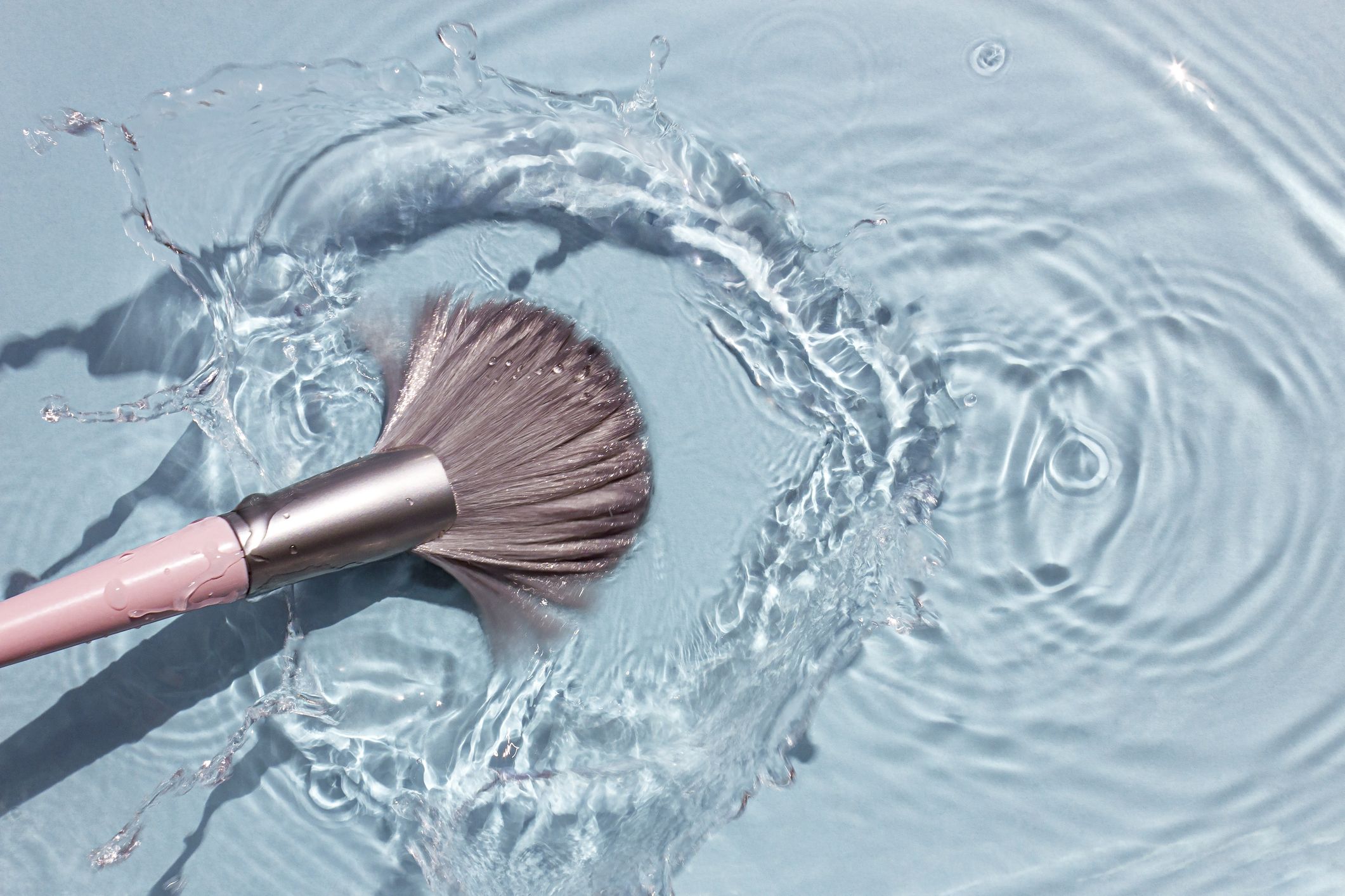 We Rated The Best Makeup Brush Cleaners And Machines!