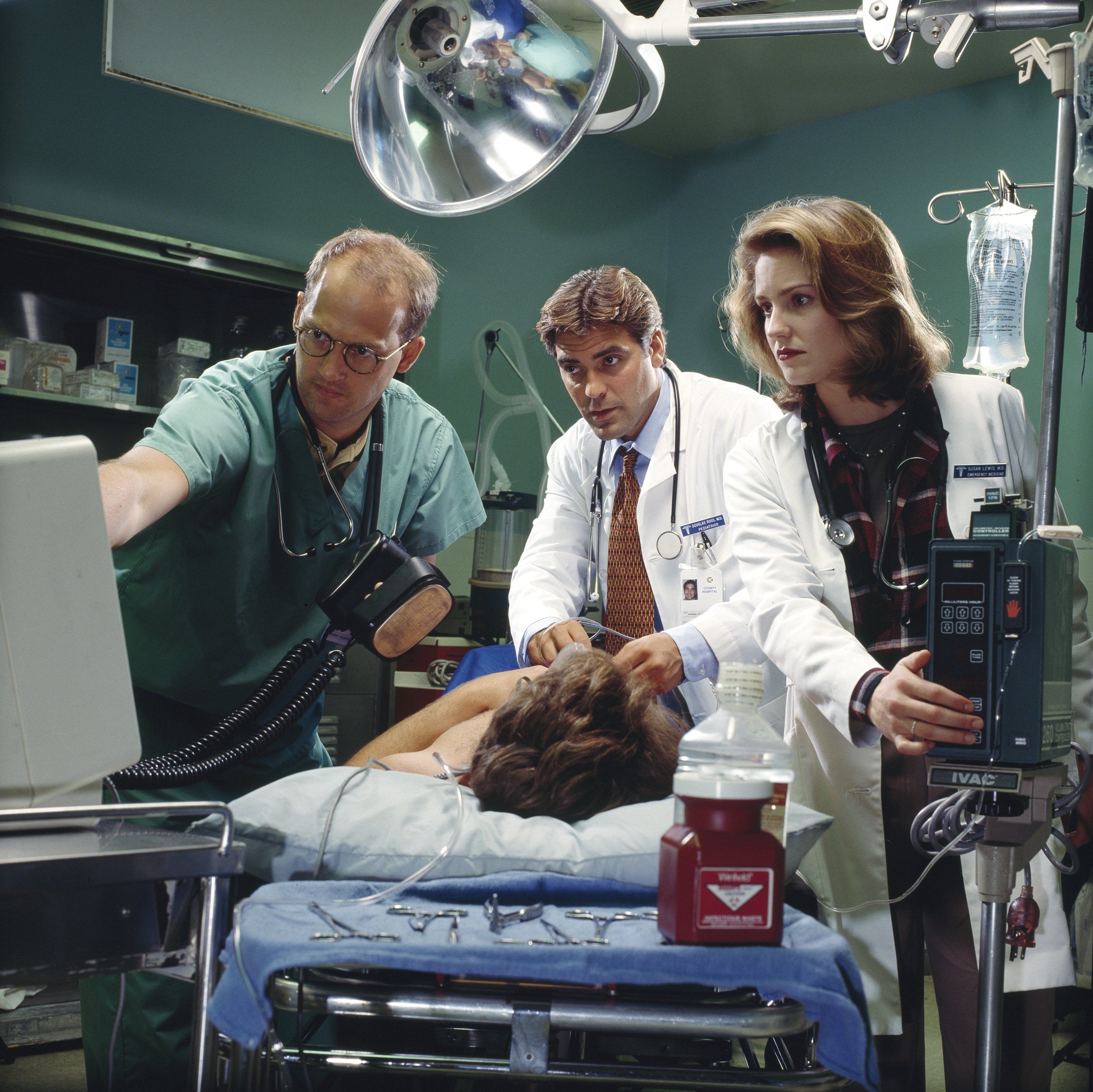 ER' Star Anthony Edwards on Life Now, 'Inventing Anna', 'We Crashed' &  'Walking Dead' Projects