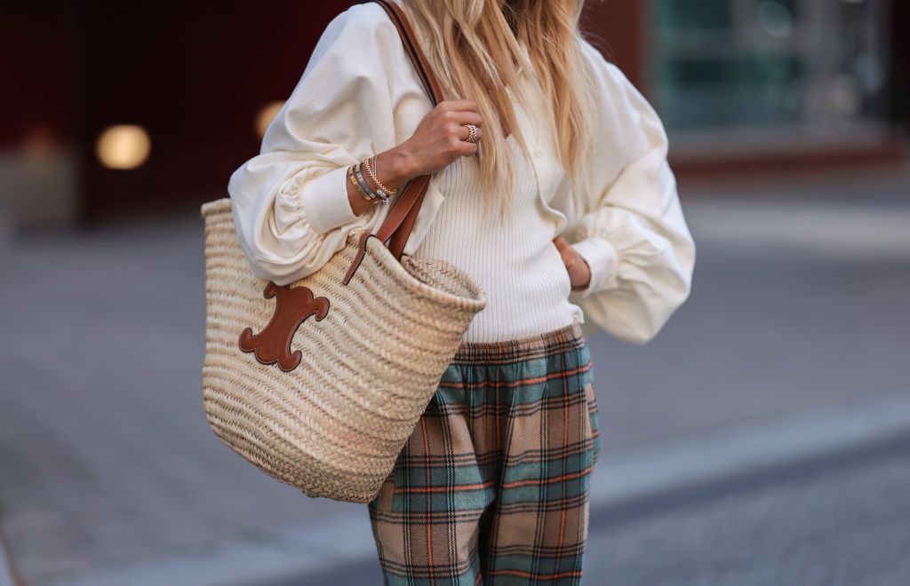 Straw store raffia bags