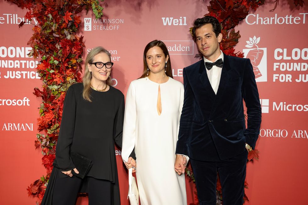 new york, new york september 29 meryl streep, grace gummer and mark ronson attend the clooney foundation for justice inaugural albie awards at new york public library on september 29, 2022 in new york city photo by dimitrios kambourisgetty images for albie awards