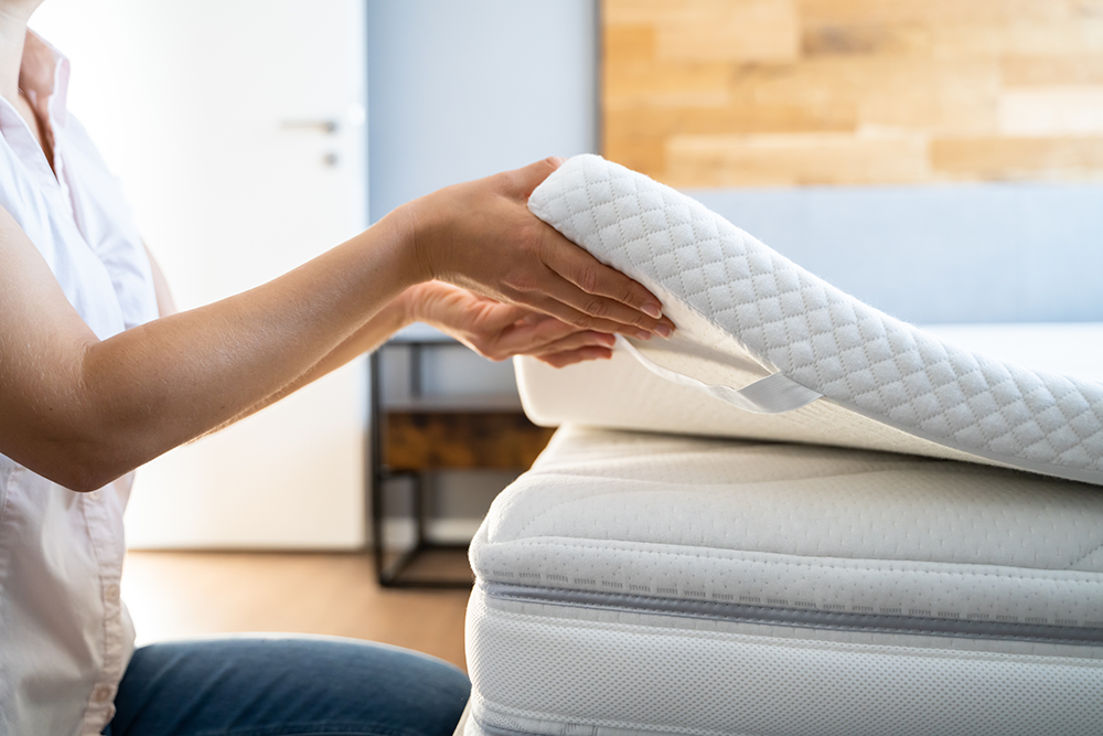 Mattress Pads vs. Mattress Toppers: What&rsquo;s the Difference?