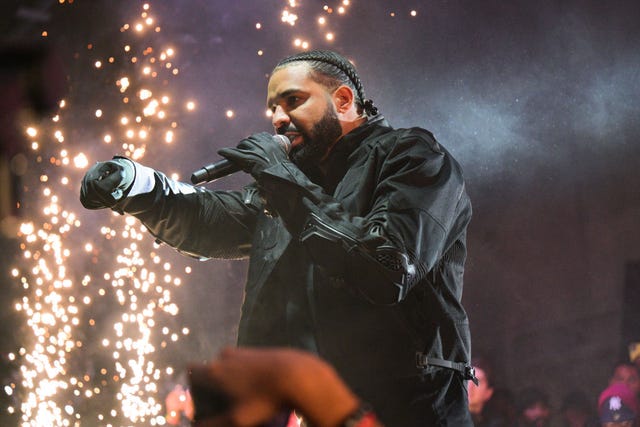 Where to Get LastMinute Tickets to Drake's It's All a Blur Tour