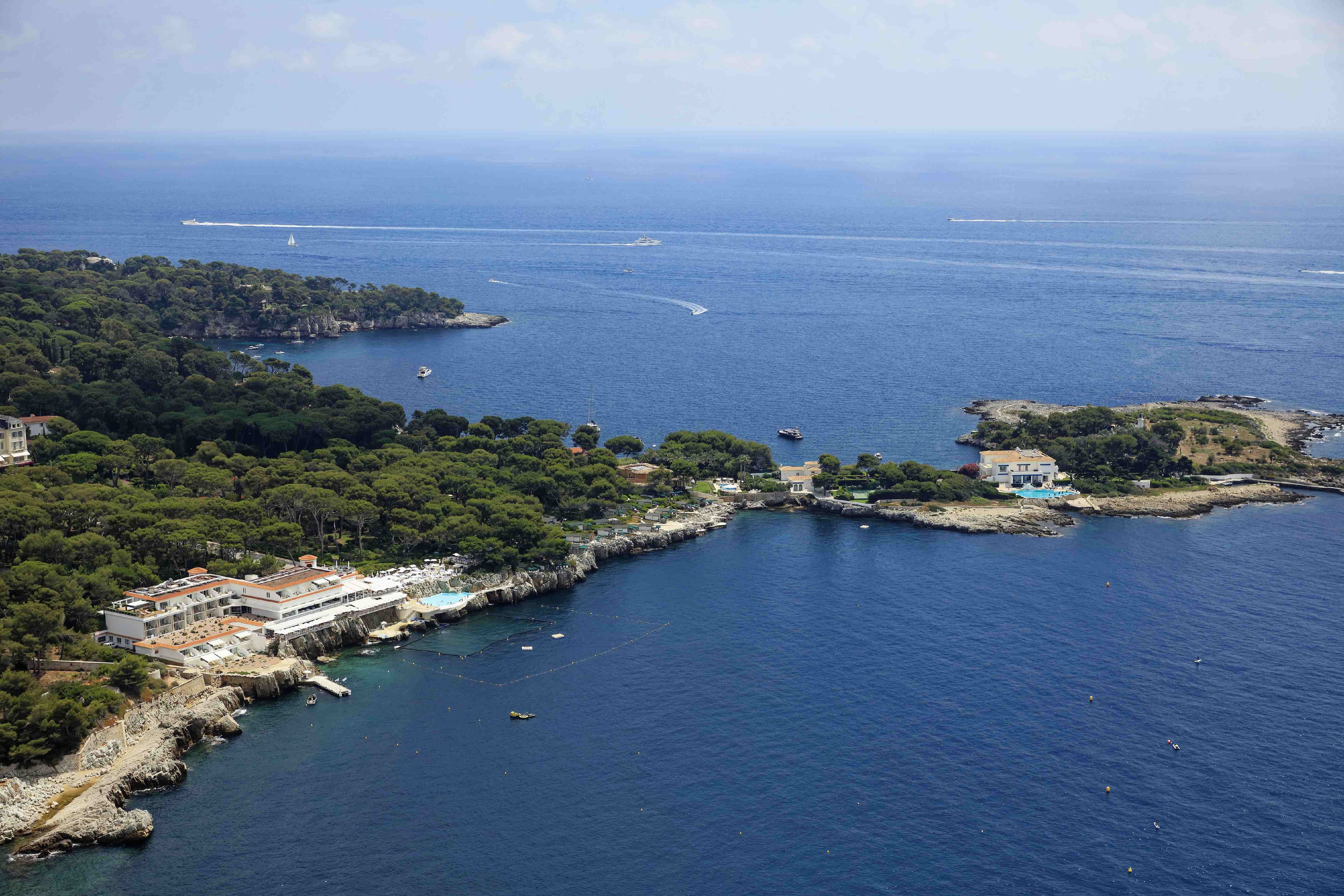 Inside Hotel du Cap Eden Roc, the Exclusive Hotel in the South of France  Known for Glam Celeb Parties