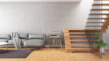 escaleras modernas en un salón