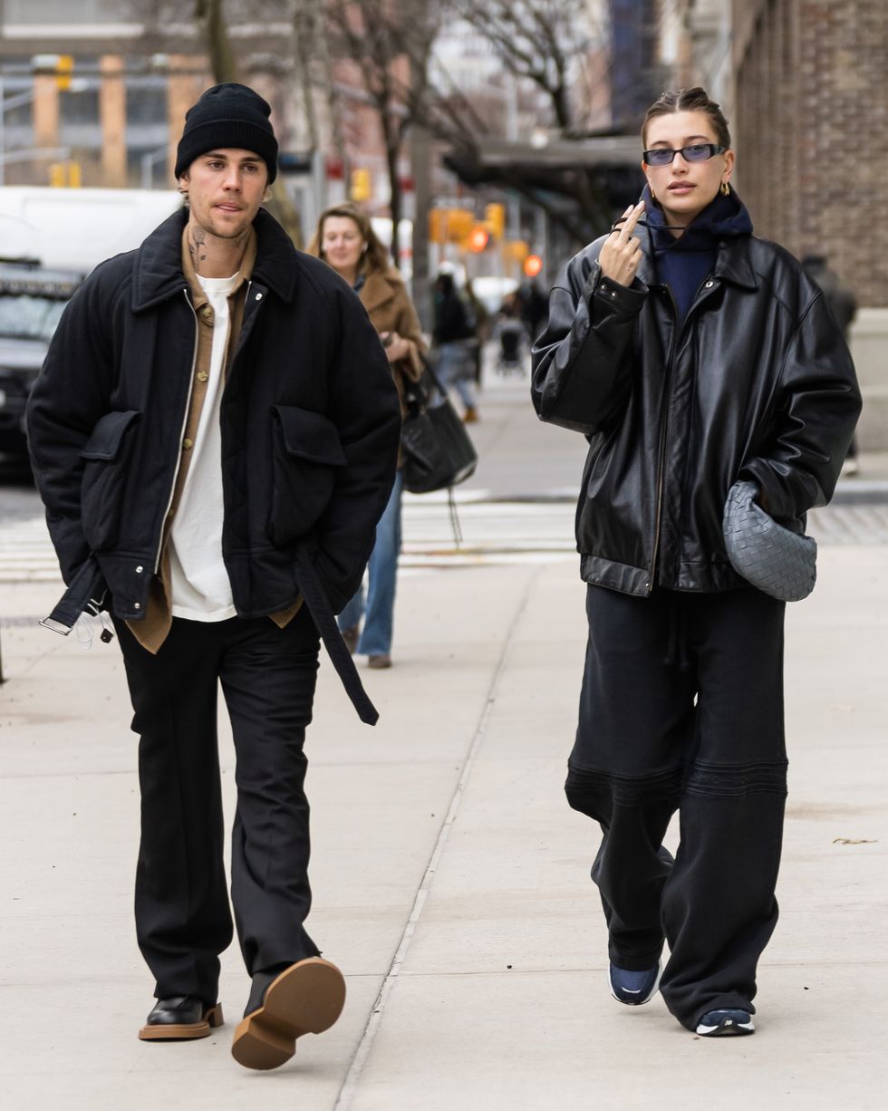 new york, new york january 25 justin bieber l and hailey bieber are seen in tribeca on january 25, 2023 in new york city photo by gothamgc images