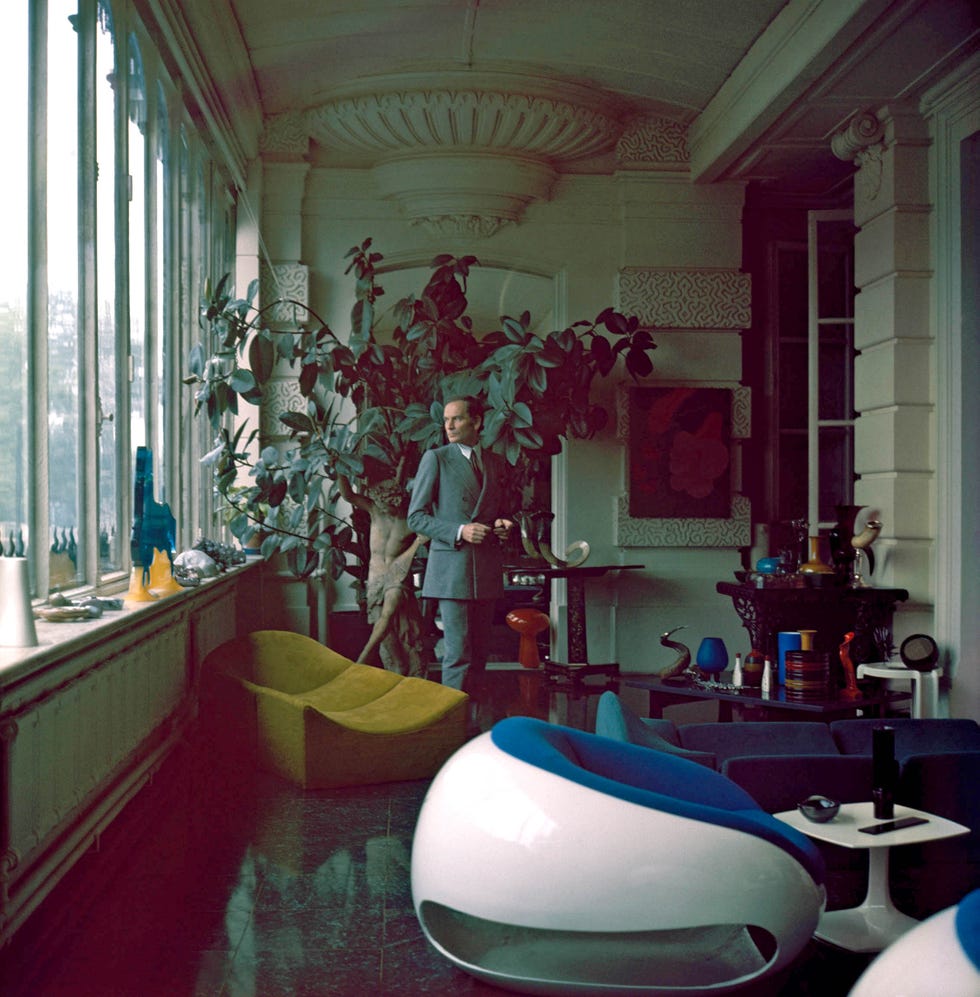 la casa de pierre cardin en parís