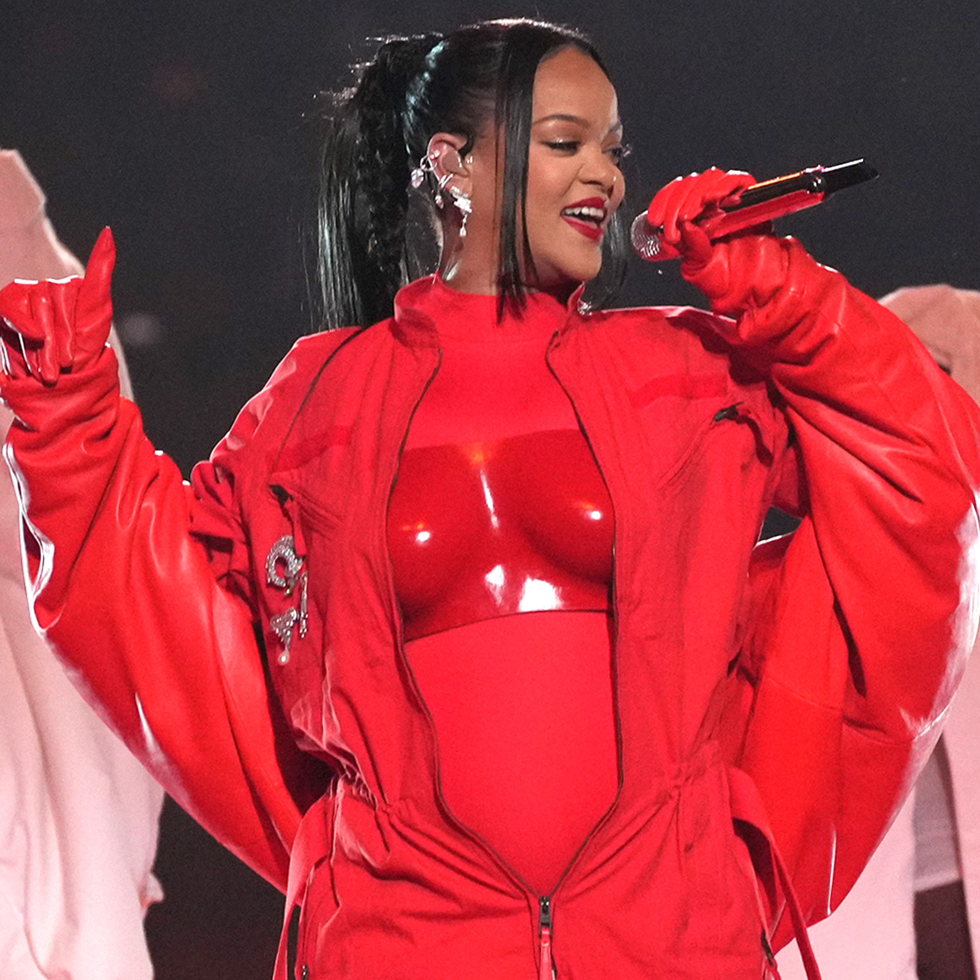 Rihanna's Super Bowl Performance Ended Up Helping a Guy in Arizona Pay for Two Years of His Mortgage