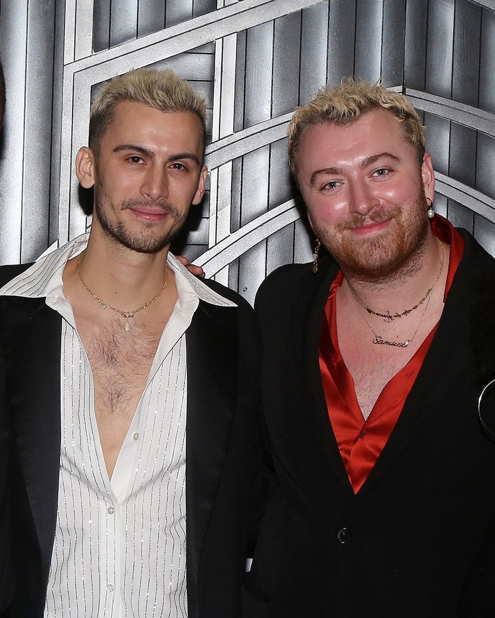 new york, new york february 17 exclusive coverage l r j harrison ghee, christian cowan, partner sam smith and adrianna hicks pose backstage at the hit musical some like it hot on broadway at the shubert theater on february 17, 2023 in new york city photo by bruce glikaswireimage