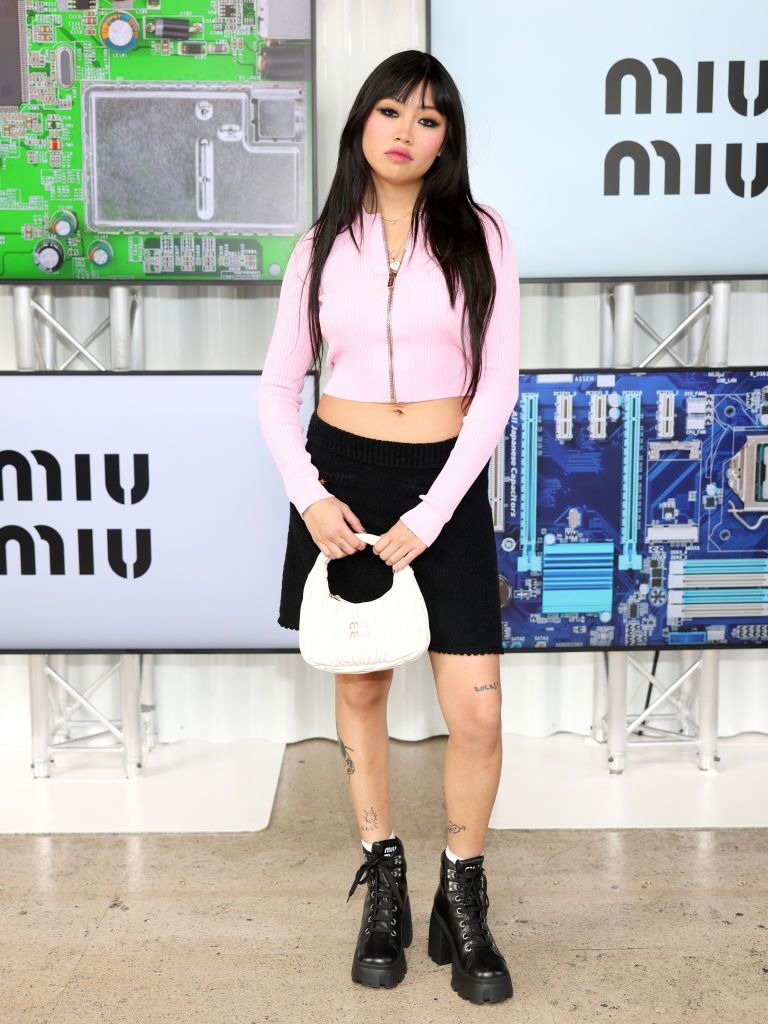 BLACKPINKのジェニー、小松菜奈、菅田将暉etc., 2023-24年秋冬