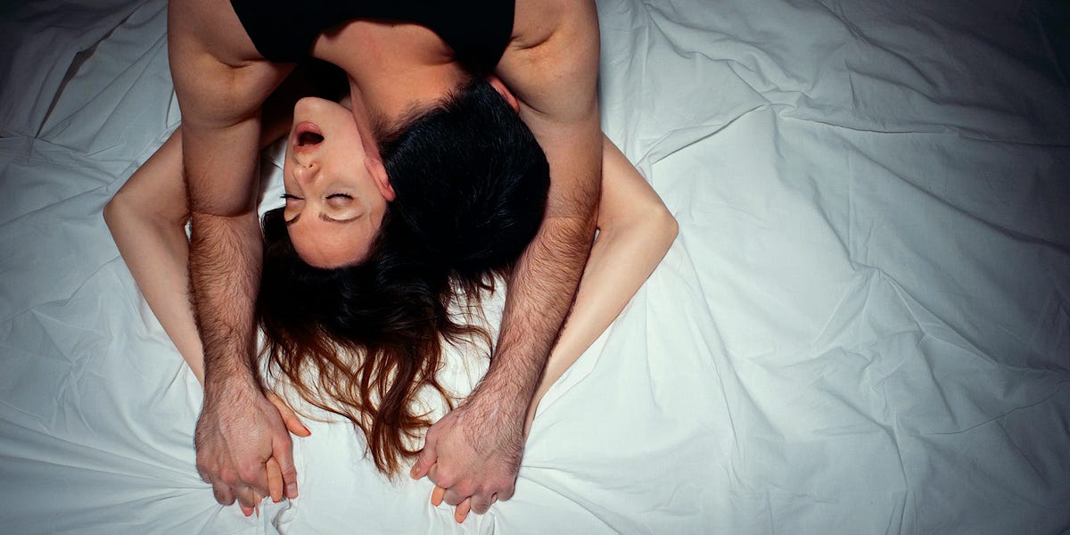 5 challenging sex positions for flexible people