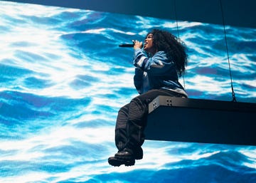 vancouver, british columbia march 19 singer sza performs on stage during her the sos north american tour at rogers arena on march 19, 2023 in vancouver, british columbia, canada photo by andrew chingetty images