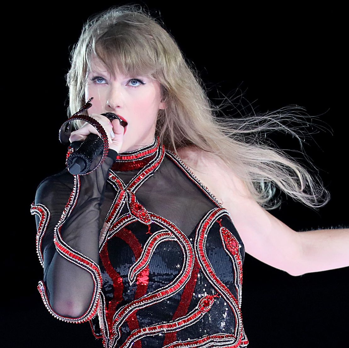 Taylor Swift Officially Broke Her Post-Split Social Media Silence on Instagram