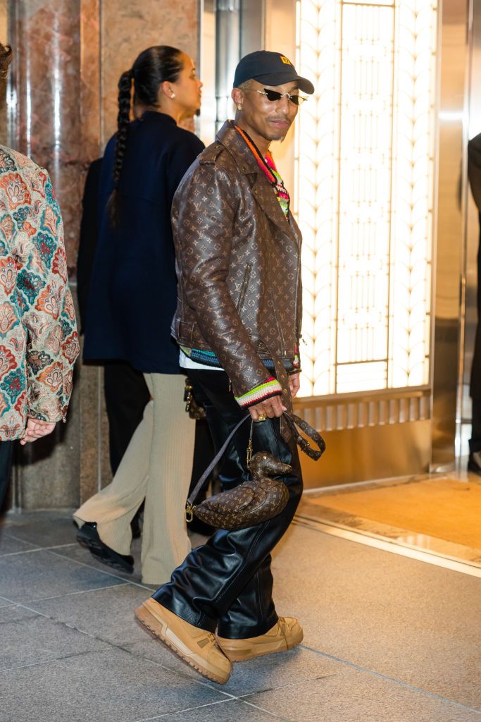 Pharrell Williams Wears Louis Vuitton Green Jacket: Paris Fashion Week –  Robb Report