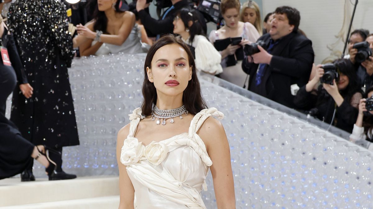 Irina Shayk Wears White Gown and Ballet Flats to 2023 Met Gala