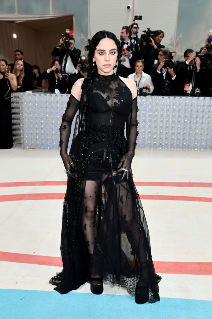 Gucci Oversize Black Dress worn by Billie Eilish on Oscars 2022 Red-Carpet  - March 27, 2022 | Spotern