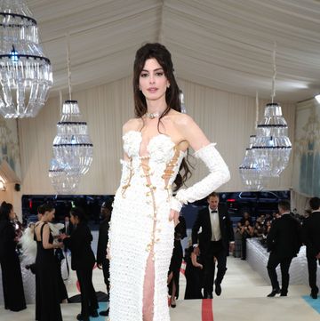 anne hathaway style file