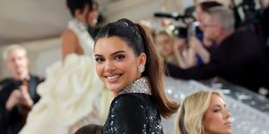 new york, new york may 01 kendall jenner attends the 2023 met gala celebrating karl lagerfeld a line of beauty at the metropolitan museum of art on may 01, 2023 in new york city photo by mike coppolagetty images