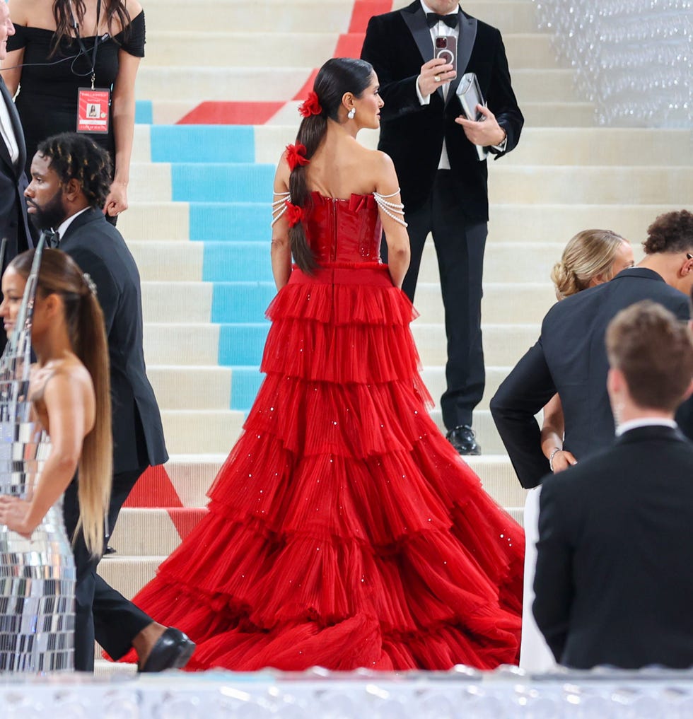 salma hayek at the met gala