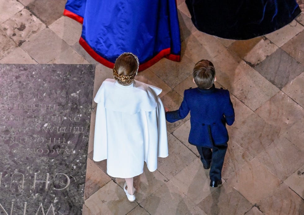 prince louis and princess charlotte at the coronation