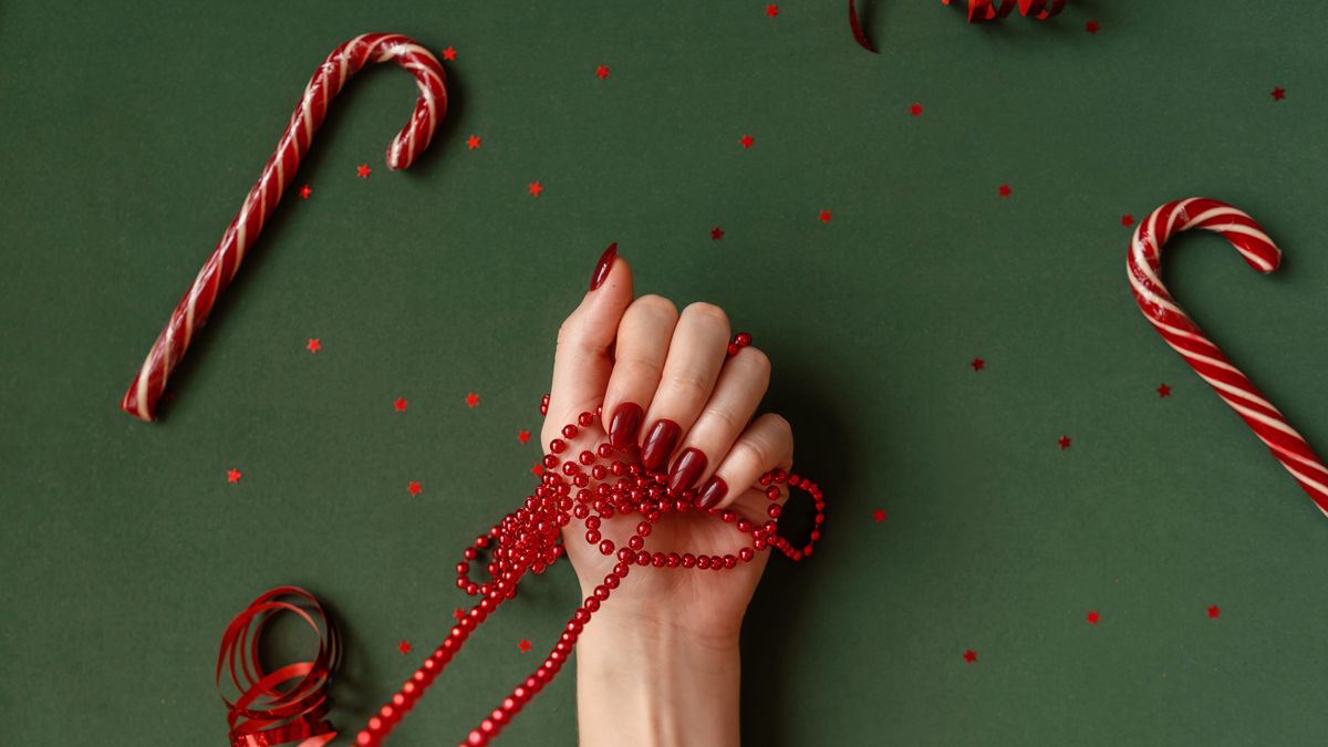preview for Uñas de Navidad: 40 ideas de manicura navideña de Instagram