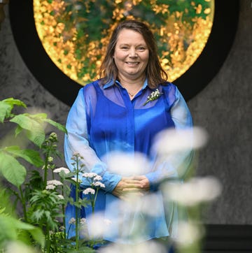 london, england may 22 joanna scanlan attends the 2023 chelsea flower show at royal hospital chelsea on may 22, 2023 in london, england photo by jeff spicergetty images