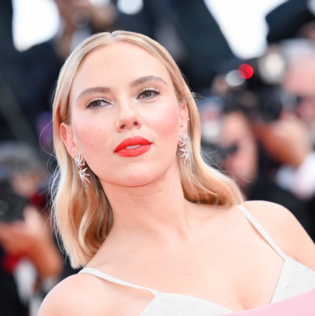 Scarlett Johansson wears visible-bra dress at Cannes Film Festival