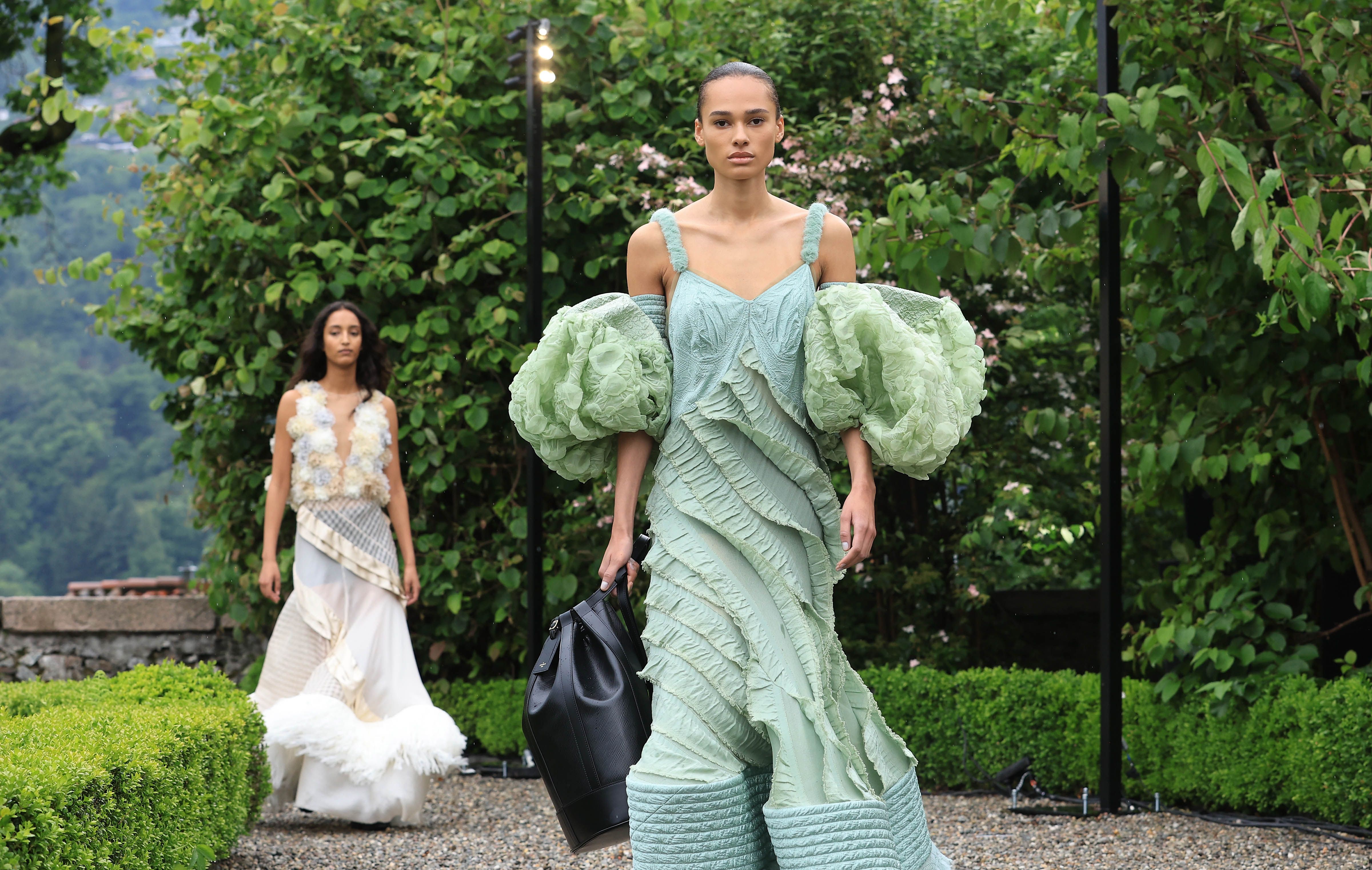 Todas las invitadas al desfile crucero 2023 de Louis Vuitton